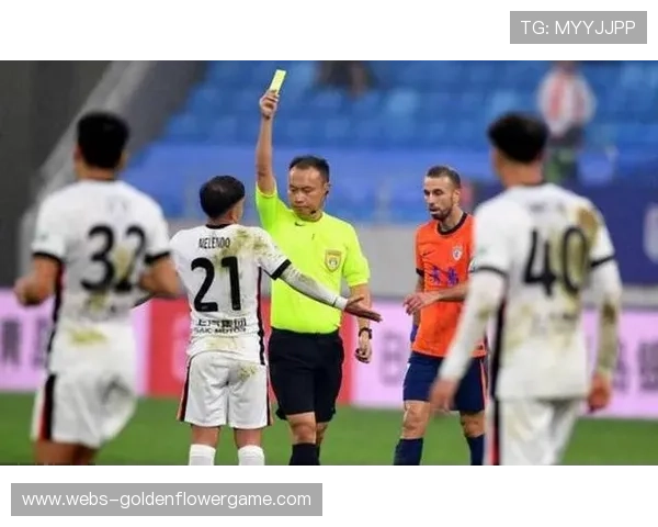 巴西中场茹萨自由身加盟成都蓉城,告别上海海港。